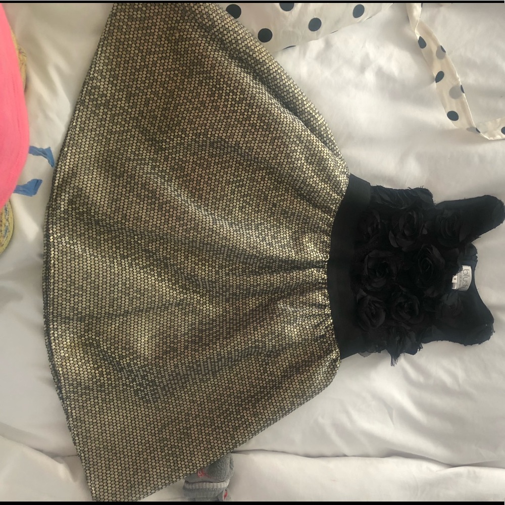 Black and Gold holiday kids dress size 8.